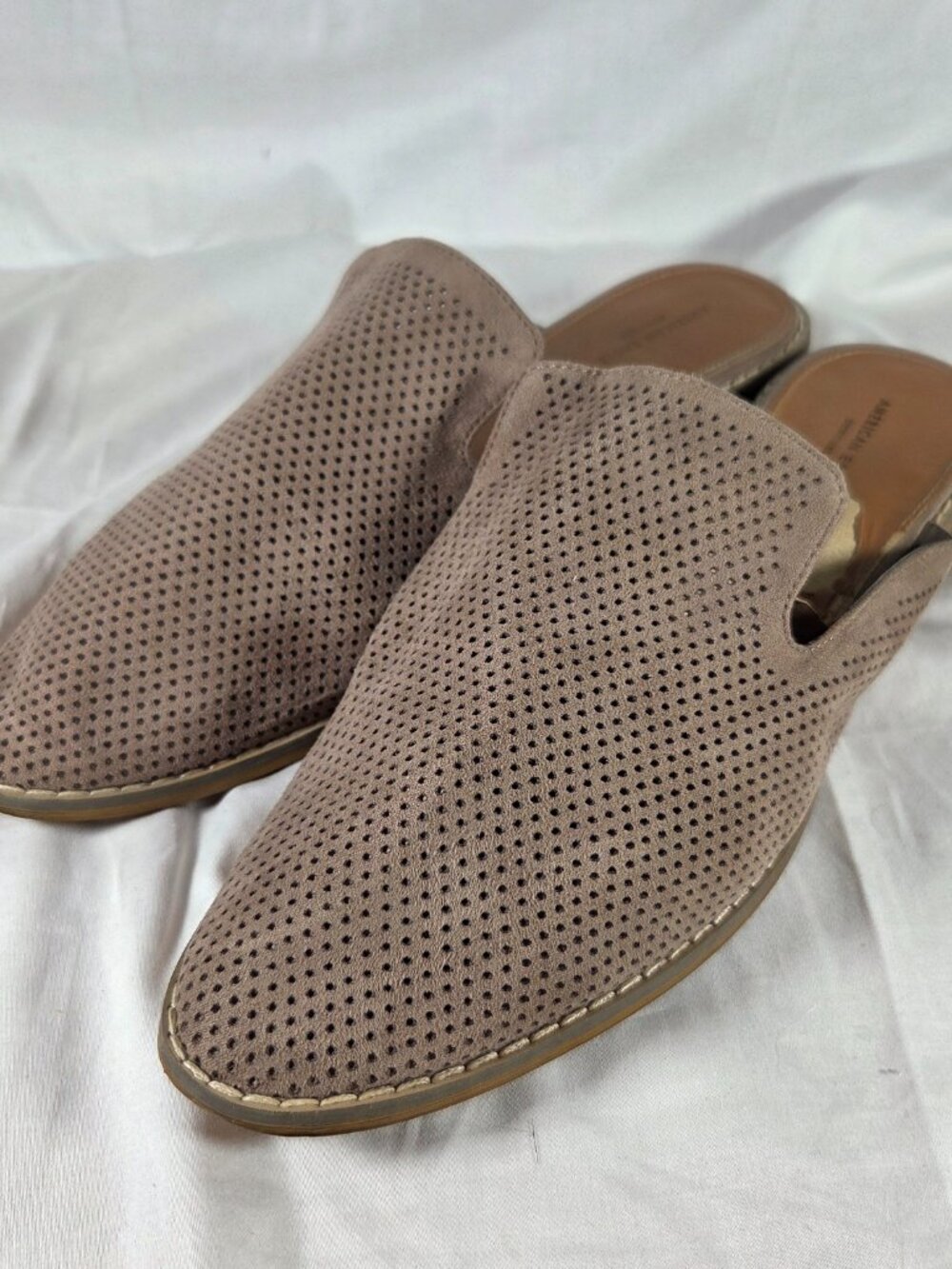 American Eagle mules